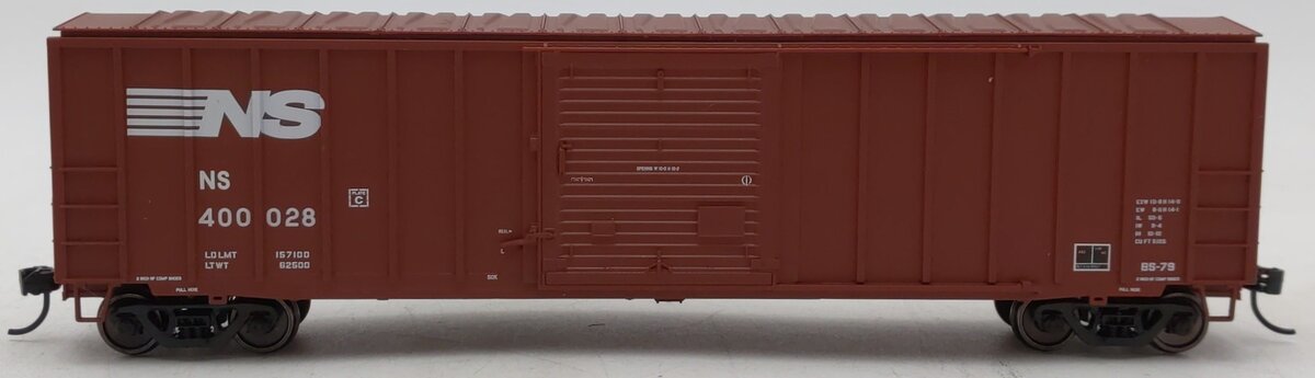 Walthers 910-1862 HO Norfolk Southern RTR 50' ACF Exterior Post Boxcar #400028