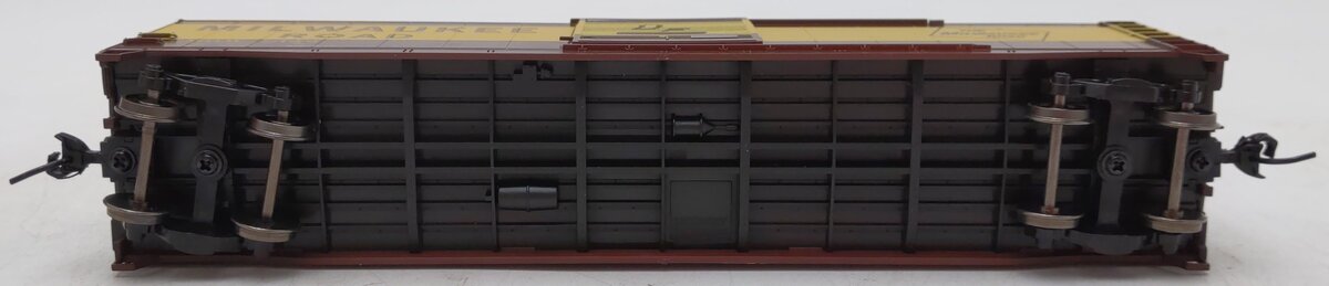 Rivarossi HR6584D HO Milwaukee Road 50' Sliding-Door Boxcar with Roofwalk #2149