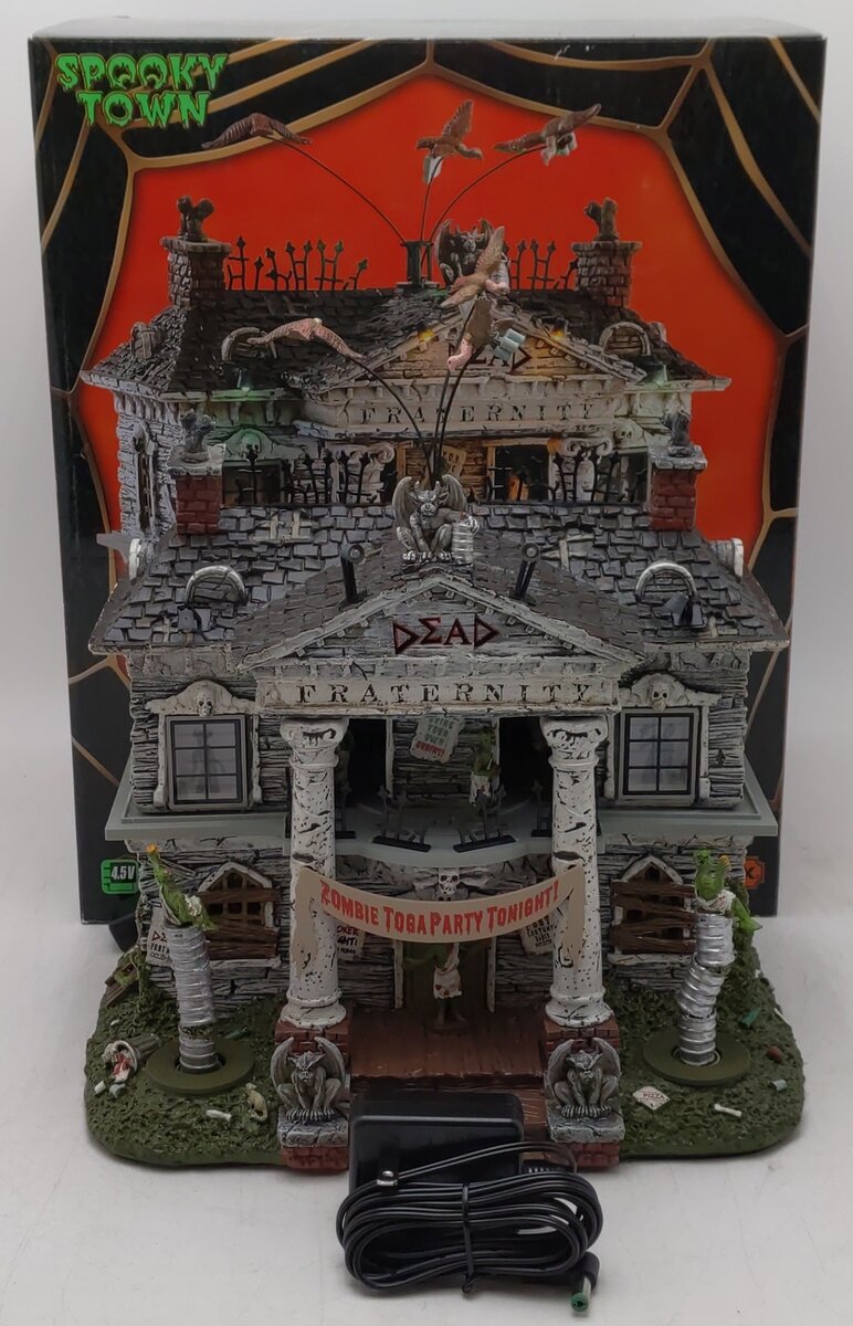 Lemax 75171 Spooky Town Dead Fraternity Ceramic Building EX/Box