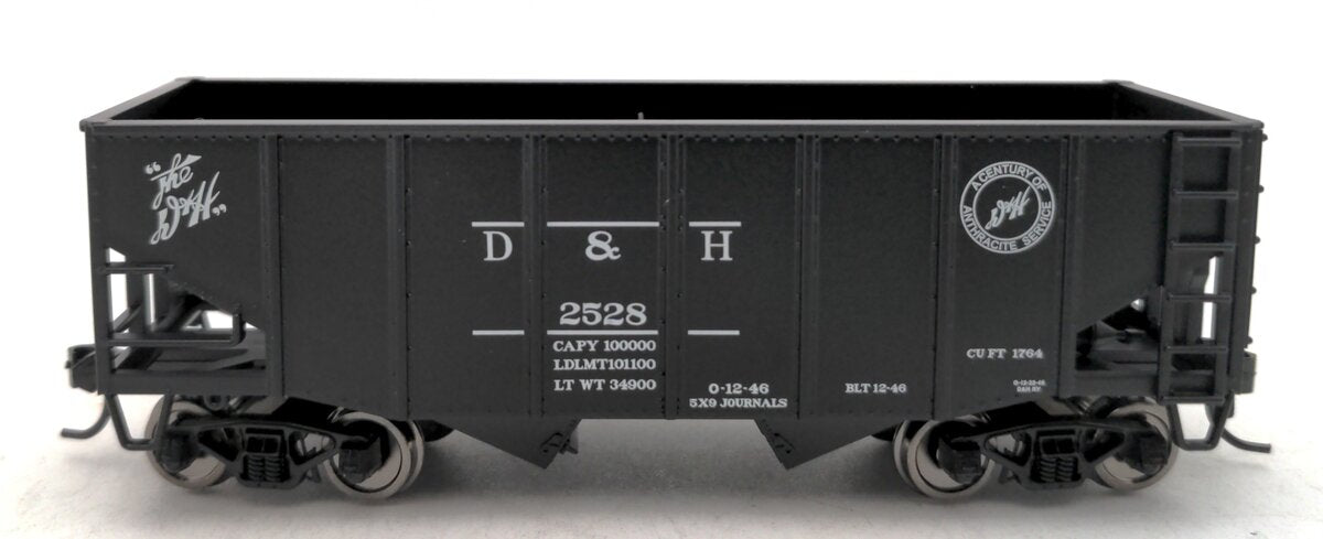 Bowser 42262 HO Delaware and Hudson 55-Ton Fishbelly Hopper #2528