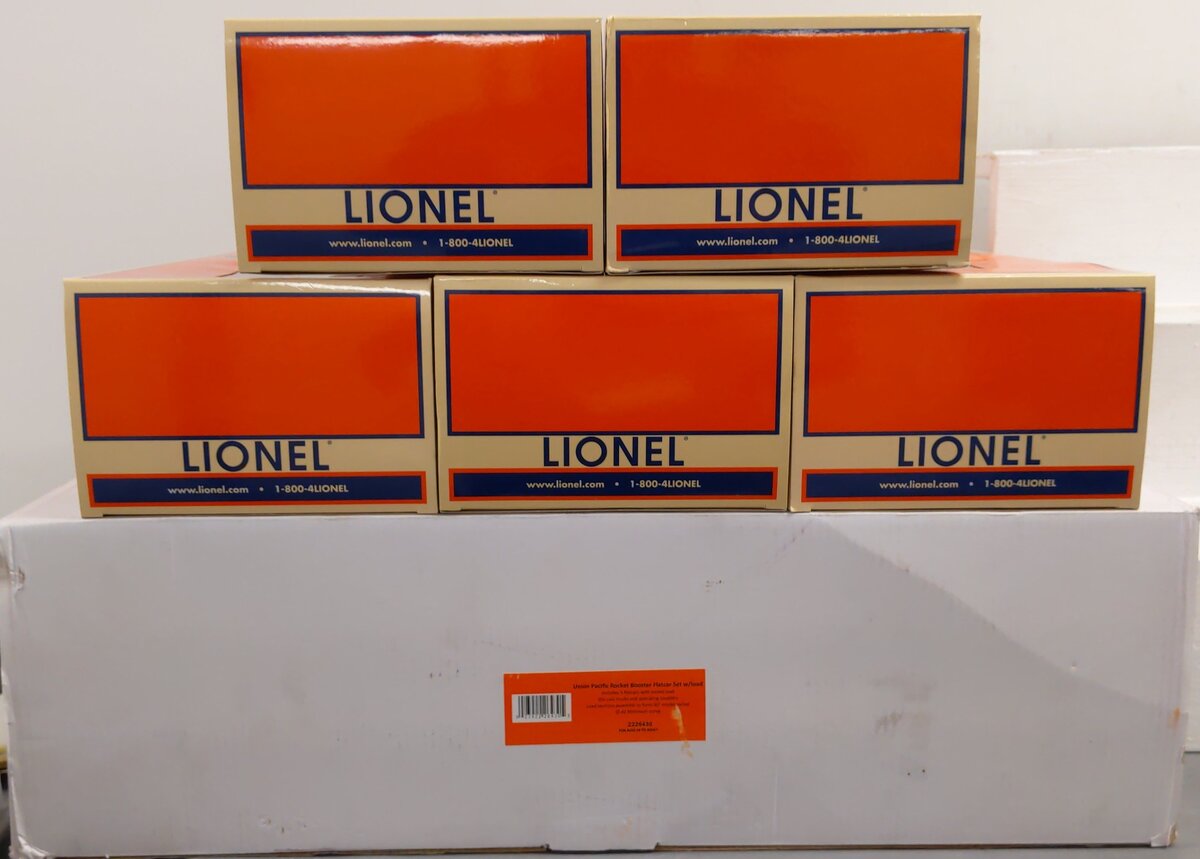 Lionel 2226430 O Union Pacific Rocket Booster Flatcar with Rocket (Set of 5)