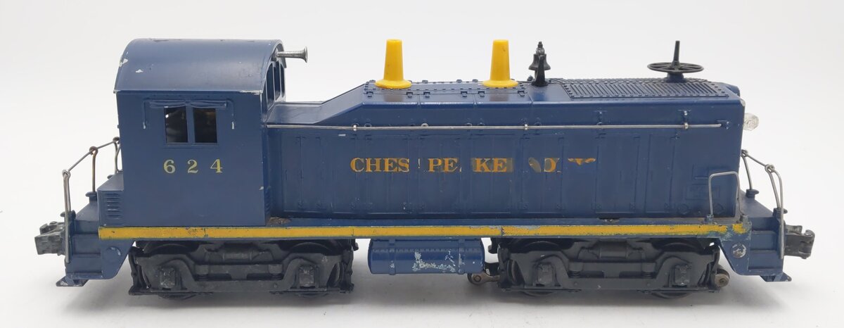 Lionel 624 Vintage O Chesapeake & Ohio NW-2 Powered Diesel Locomotive VG