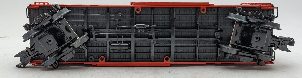 Lionel 6-27277 O Gauge Western Pacific PS-1 Boxcar #1925 NIB