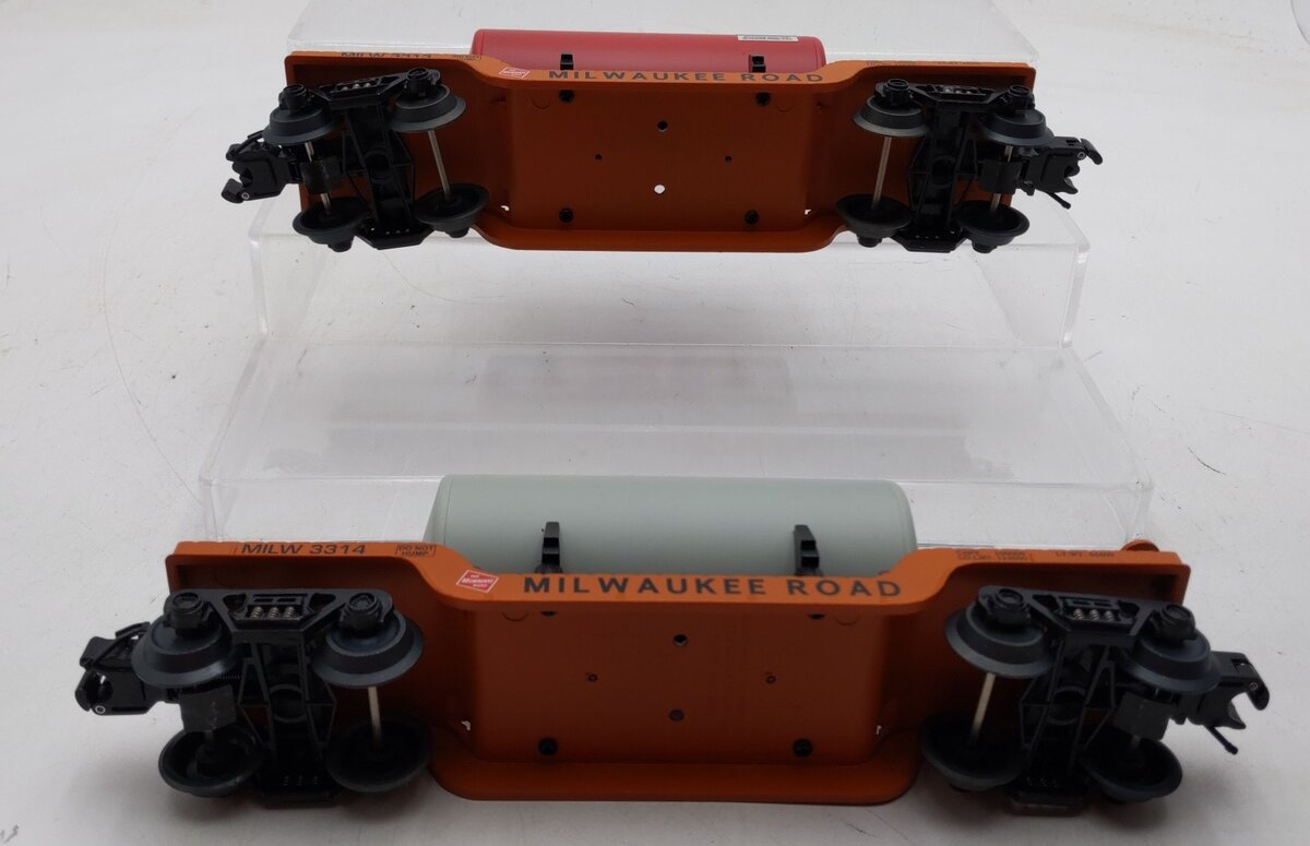 RMT 96516 Milwaukee Road Depressed Center Flatcars (Set of 2) LN/Box