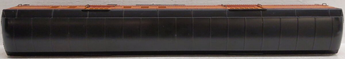 K-Line K88-5124 O Southern Pacific Daylight 18