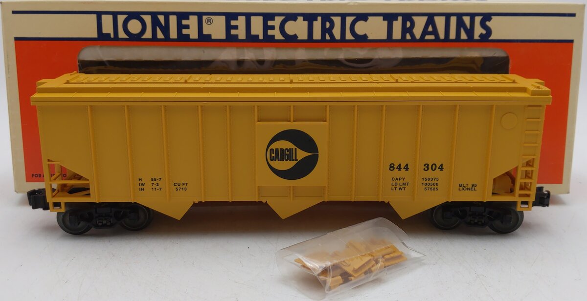Lionel 6-17123 O Gauge Cargill 3-Bay Grain Hopper #844304 LN/Box