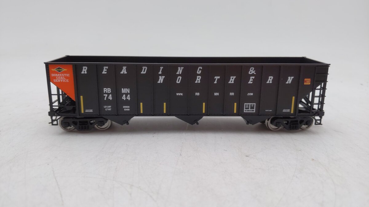 Bowser 43233 HO Reading & Northern H-43 100-Ton Hopper Car #7444