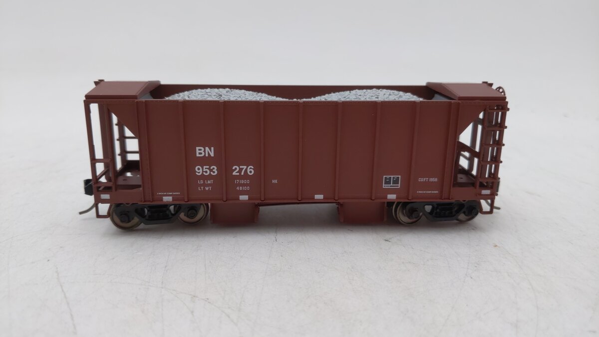 Bowser 42786 Ho Burlington Northern 70t 2-Bay Covered Hopper #953276