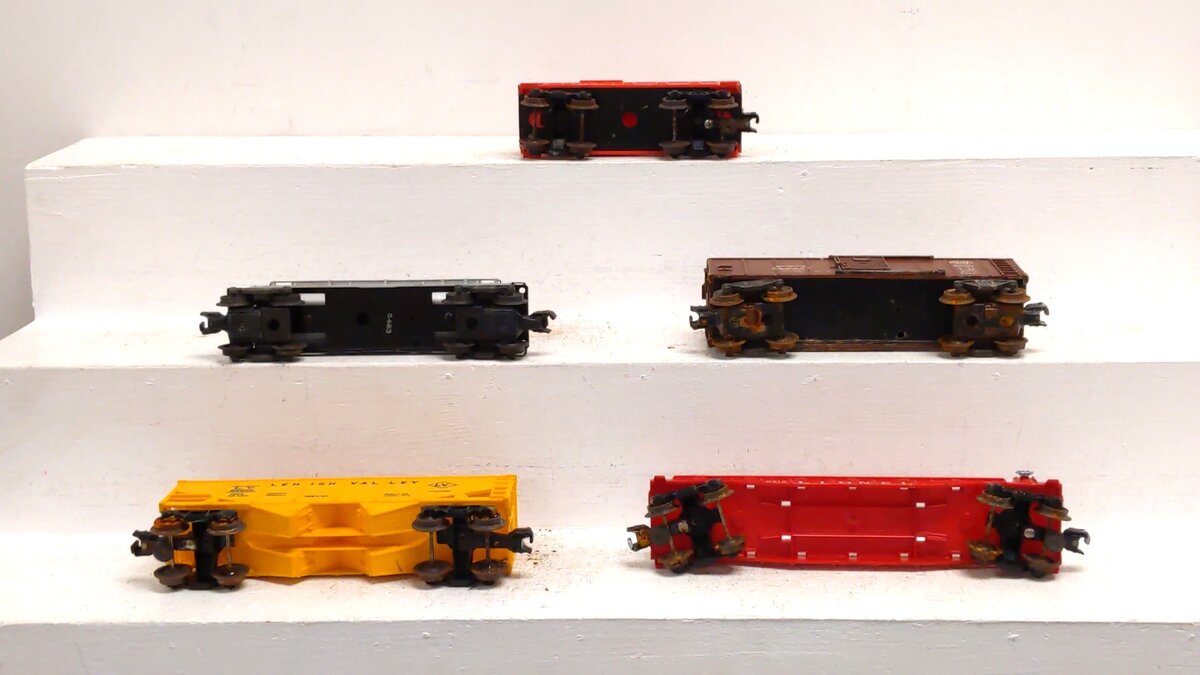 Lionel Vintage O Gauge Postwar Freight Cars: 6176, 6819, 6465, 6059, X6454 [5]