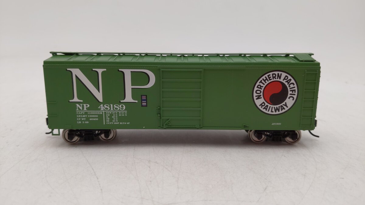 Bowser 42732 HO Northern Pacific 40' Boxcar RTR #46189