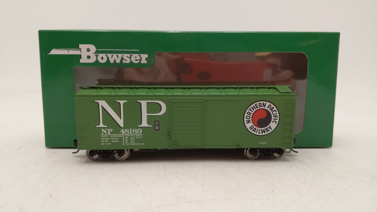 Bowser 42732 HO Northern Pacific 40' Boxcar RTR #46189