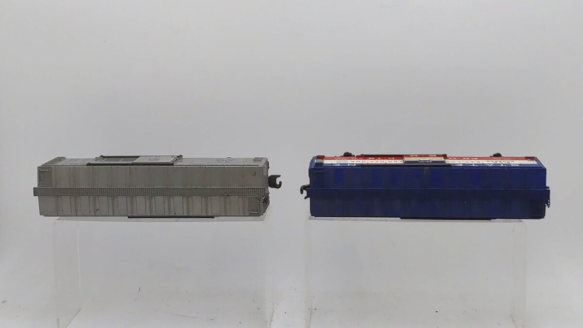 Lionel Vintage O Gauge Postwar Western Pacific & State of Maine Boxcars [2] VG