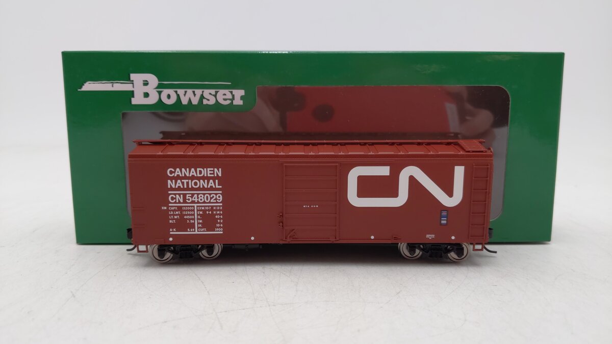 Bowser 42704 HO Canadian National 40' Boxcar RTR #548029