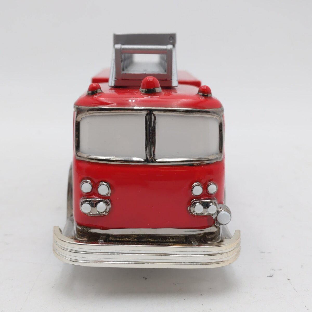 Dept 56 56.55296 Snow Village Classic Cars 1956 Hook & Ladder Fire Truck LN/Box
