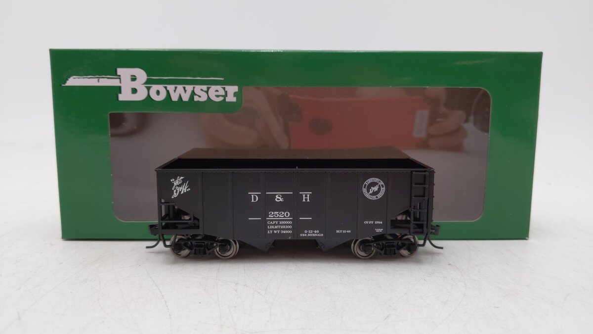 Bowser 42261 HO Delaware & Hudson 55-Ton Fishbelly Black Hopper Car #2520