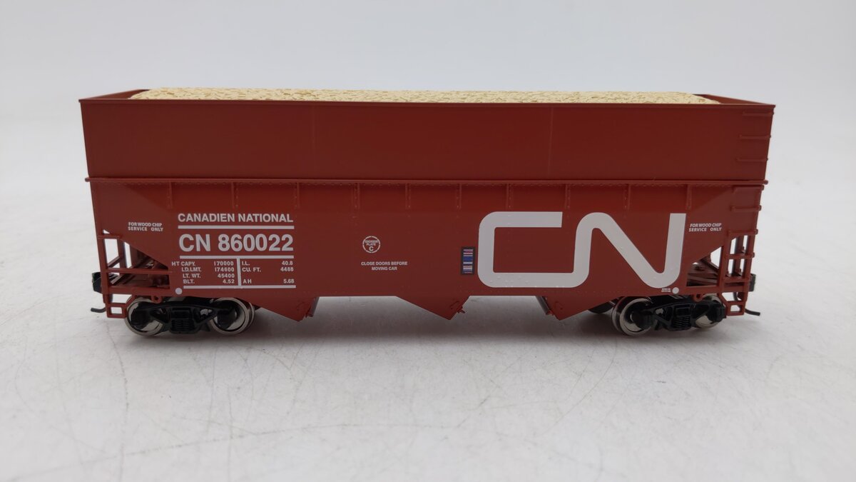 Bowser 42585 Ho Canadian National Woodchip Hopper RTR #860022