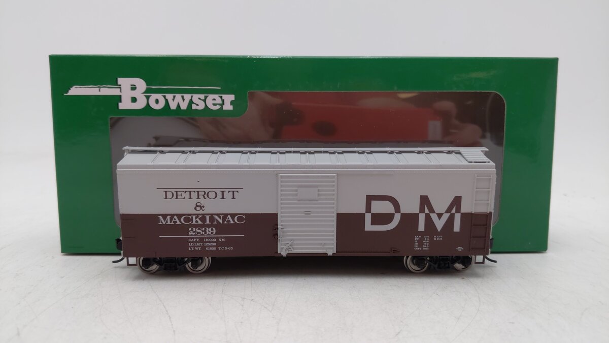 Bowser 42710 HO Detroit & Mackinac 40' Boxcar RTR #2839