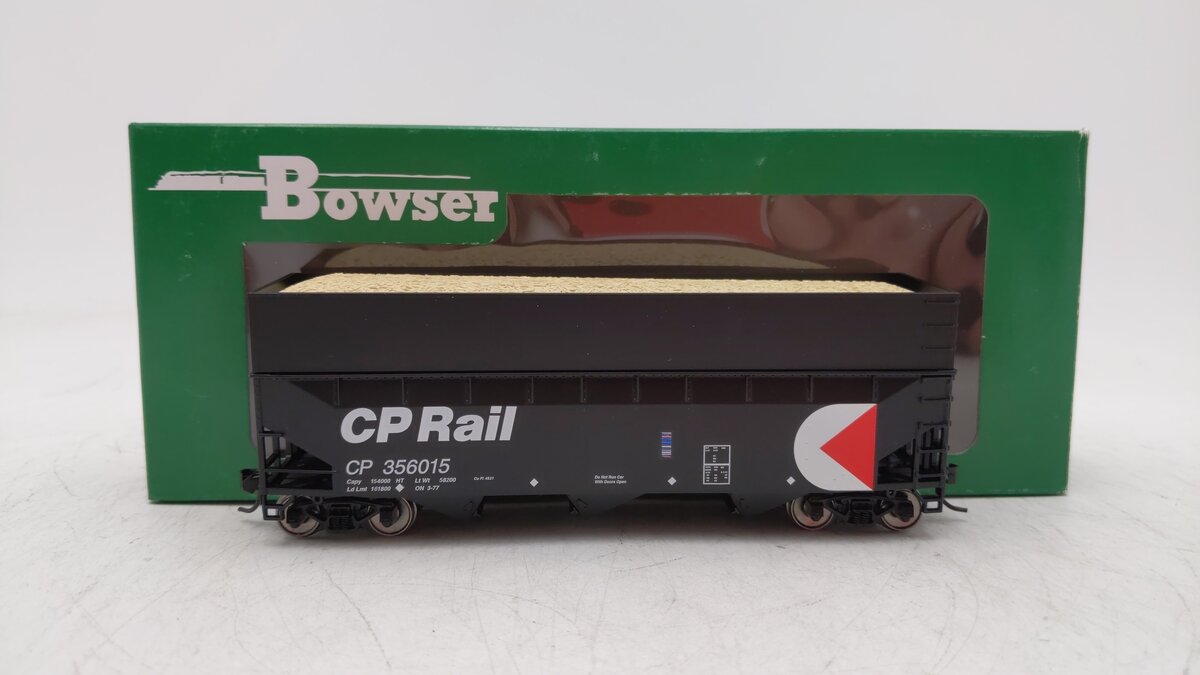 Bowser 41961 HO CP Rail 70 Ton Wood Chip Hopper Car Ready To Run #356015