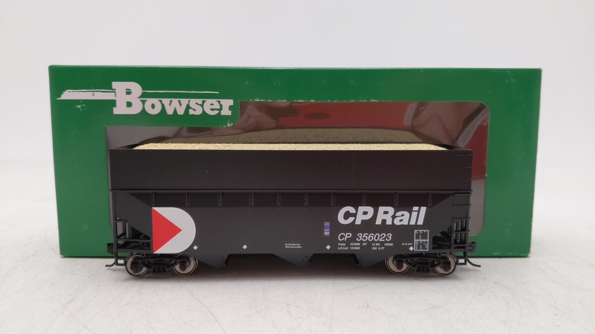Bowser 41962 HO CP Rail 70 Ton Wood Chip Hopper Car Ready To Run #356023