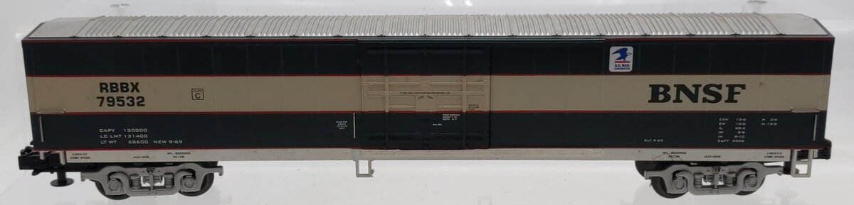 MTH 20-93055 O Gauge BNSF 61' Mail Boxcar #79532 VG