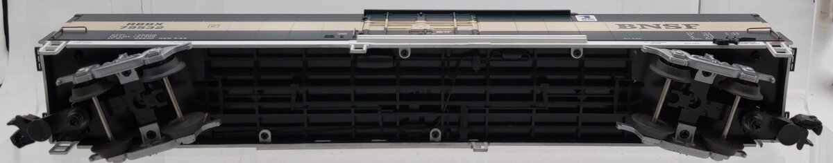 MTH 20-93055 O Gauge BNSF 61' Mail Boxcar #79532 VG