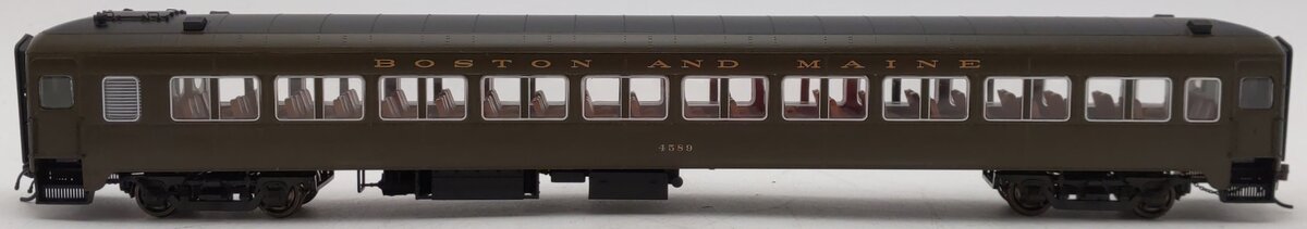 Rapido Trains 109043 HO Boston & Maine PS Osgood-Bradley 10-Window Coach #4589