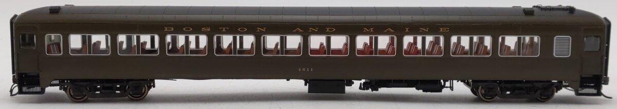 Rapido Trains 109047 HO Boston & Maine PS Osgood-Bradley 10-Window Coach #4611