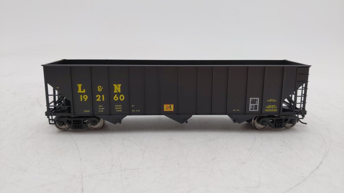 Bowser 42882 HO Louisville & Nashville 100 Ton Hopper Yellow #192160