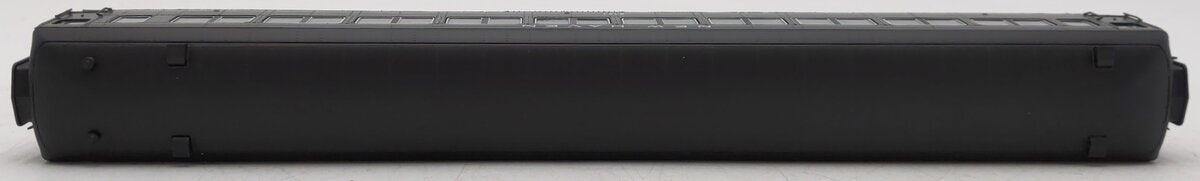 Rapido Trains 109014 HO New Haven 10-Window Coach Phase II #8261