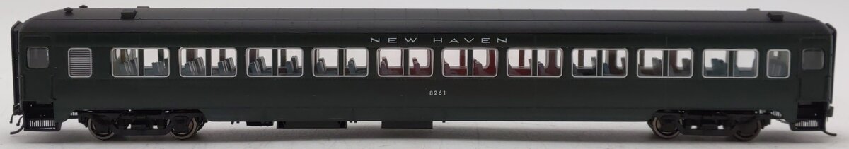 Rapido Trains 109014 HO New Haven 10-Window Coach Phase II #8261
