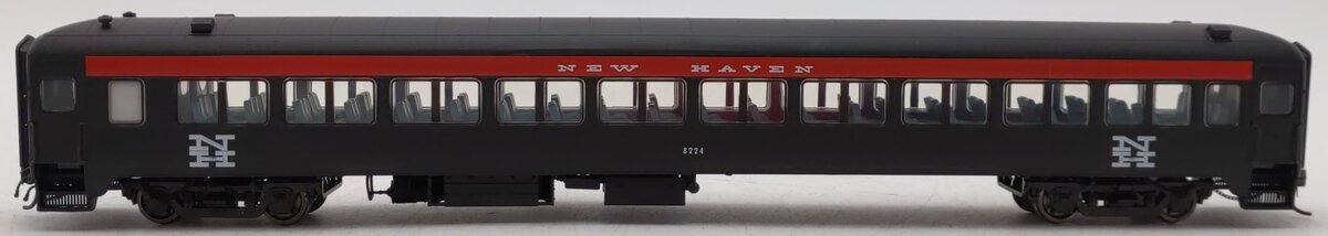 Rapido 109033 HO Scale New Haven Osgood Bradley 10-Window Coach #8224 LN/Box