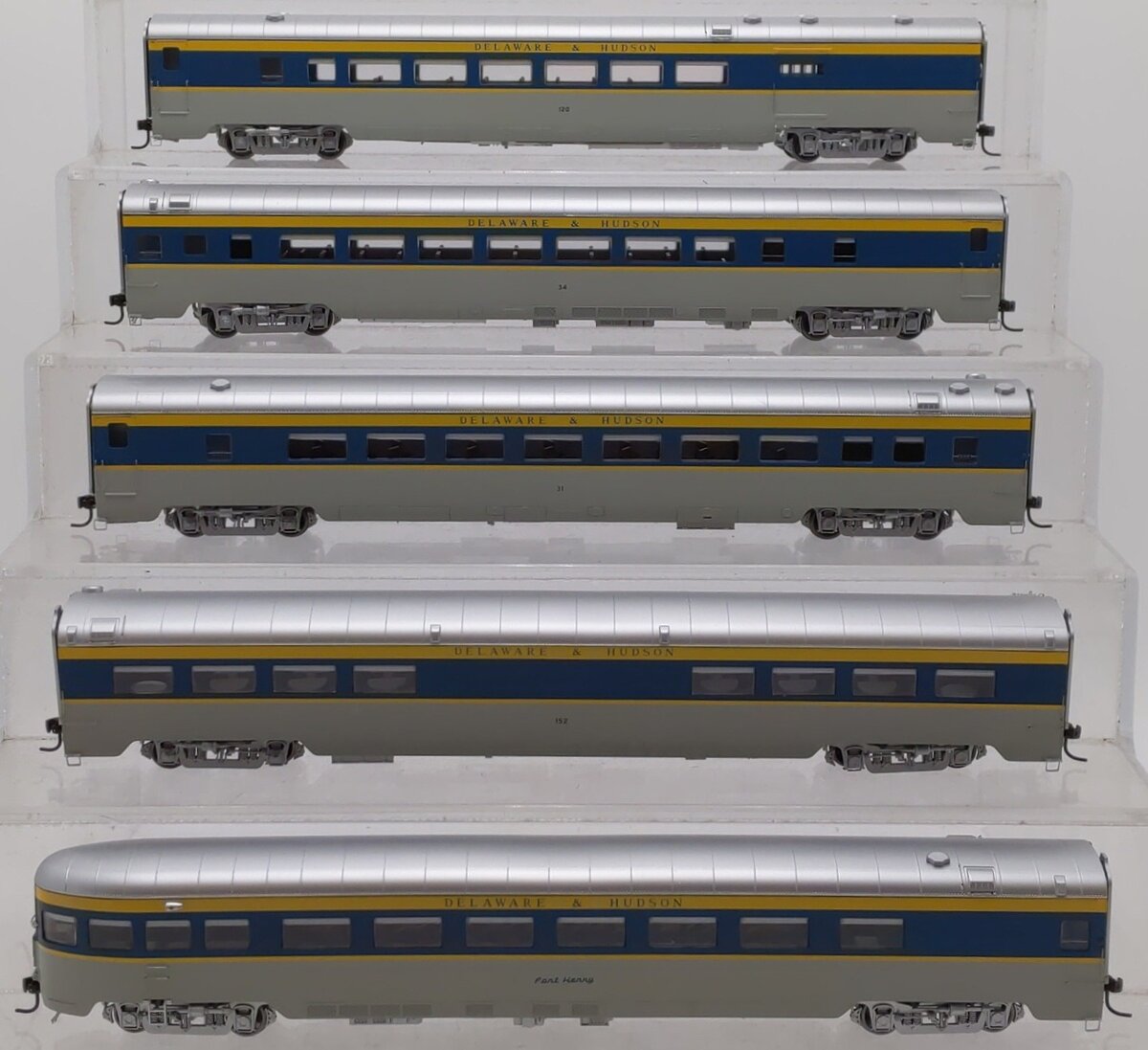 MTH 81-60004 HO Delaware & Hudson Smooth Passenger Car Set (Set of 5)