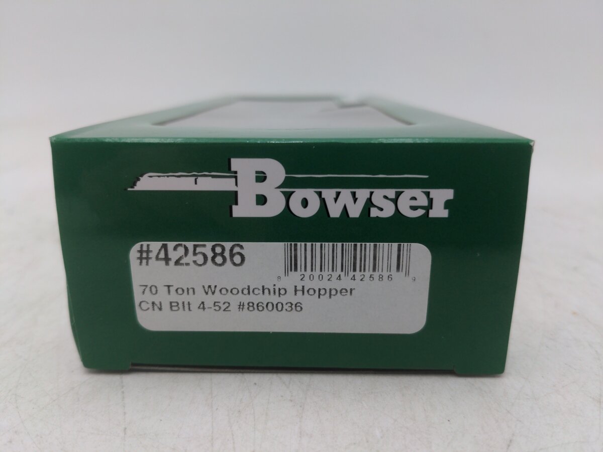 Bowser 42586 Ho Canadian National Woodchip Hopper RTR #860036