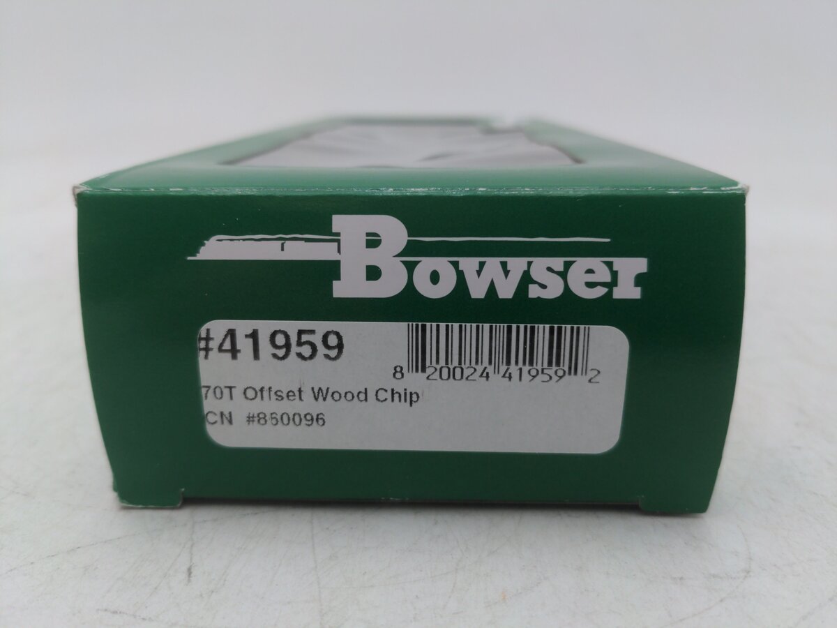 Bowser 41959 HO Canadian National RTR 70 Ton Wood Chip Hopper Car #860096