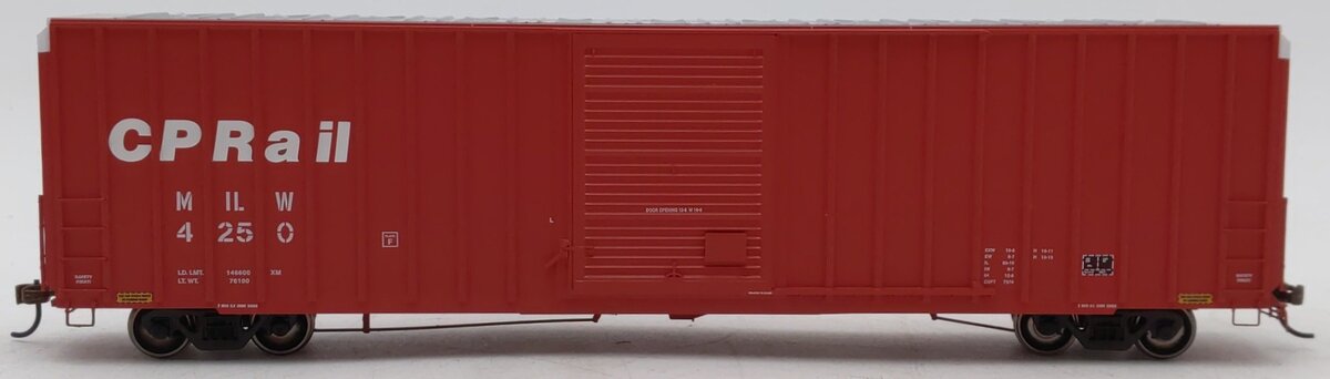 Athearn 72635 HO Canadian Pacific RTR FMC 60' Hi-Cube Ex-Post Box (Red) #4250