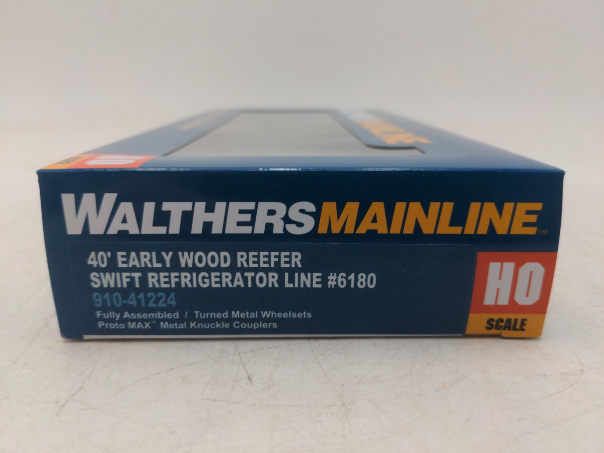 Walthers 910-41224 HO Swift 40' Early Wood Reefer Car # 6180