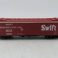 Walthers 910-41223 HO Swift 40' Early Wood Refrigerator Line Car # 166 Assembled