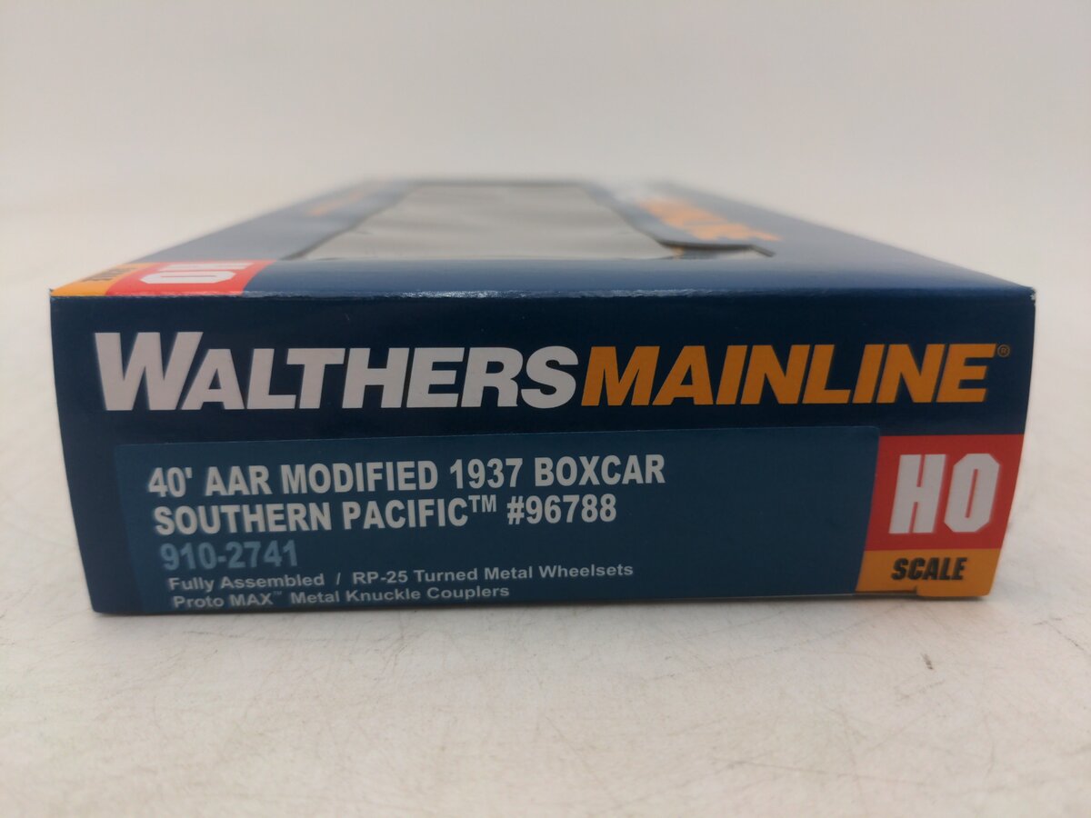 Walthers 910-2741 HO Southern Pacific 40' AAR Modified 1937 Boxcar RTR #96788