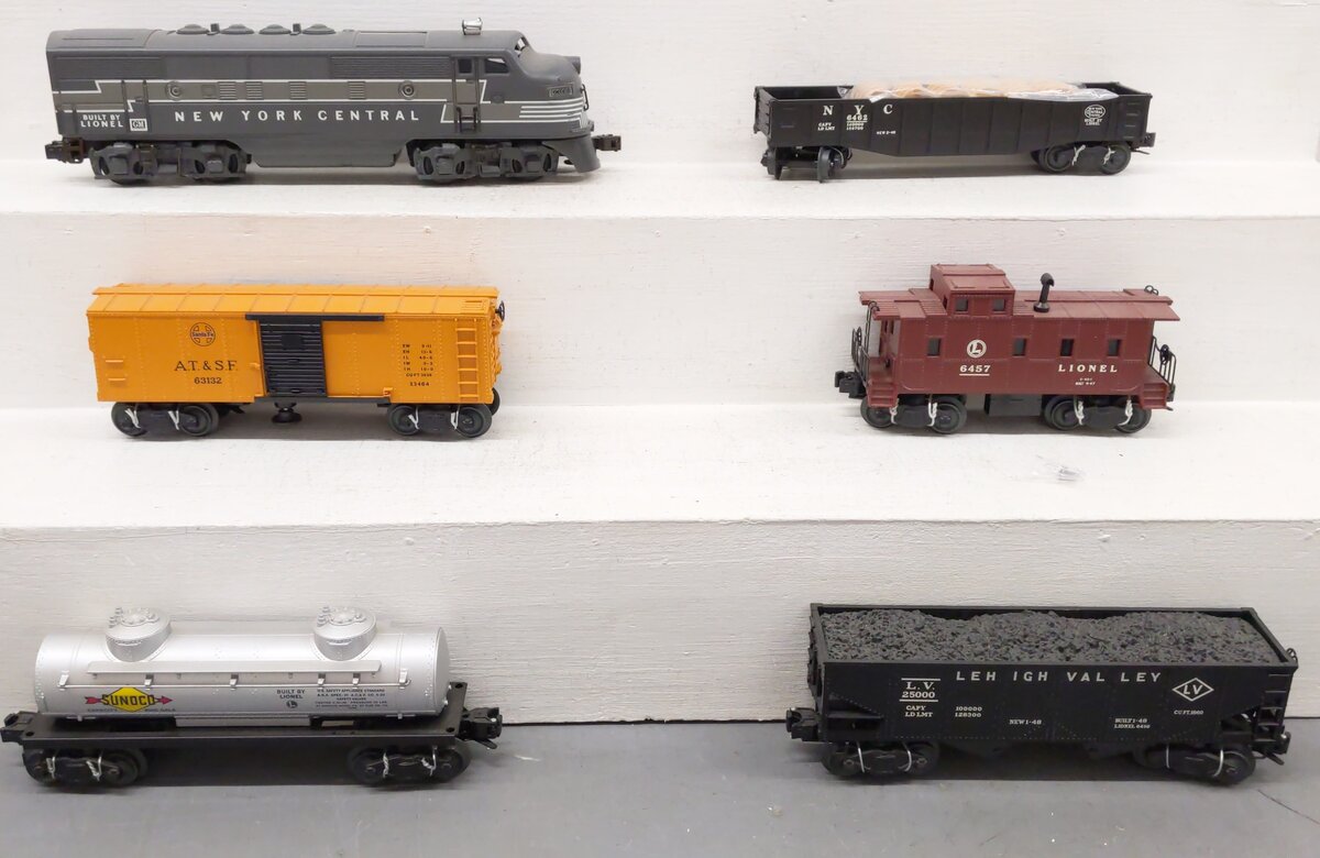 Lionel 6-38310 O Gauge 2185W New York Central AA Diesel Freight Train Set EX/Box