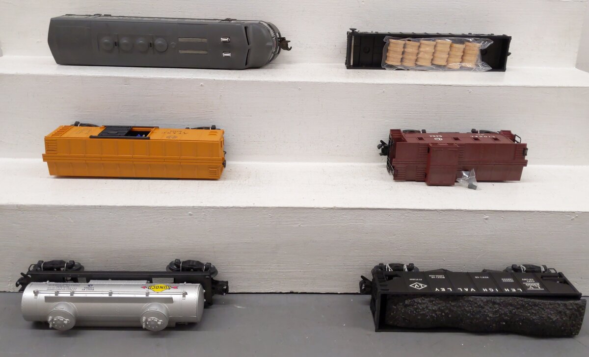 Lionel 6-38310 O Gauge 2185W New York Central AA Diesel Freight Train Set EX/Box