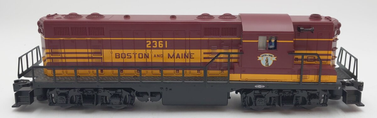 Lionel 6-58214 O Gauge LCCA B&M Non-Powered GP-7 Diesel Locomotive #2361 EX/Box