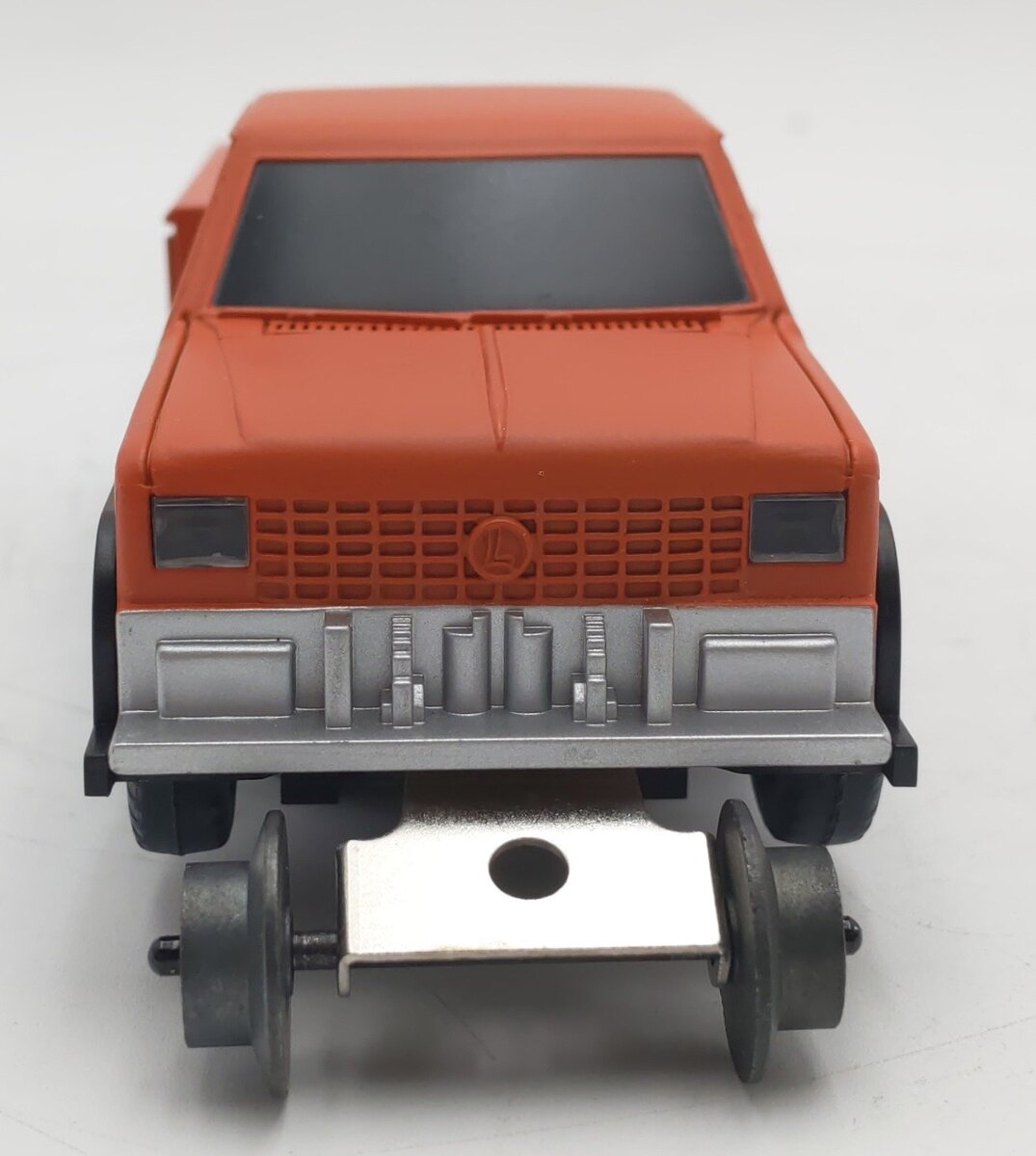 Lionel 6-52107 O Gauge LCCA Orange Motorized Pickup Truck EX/Box