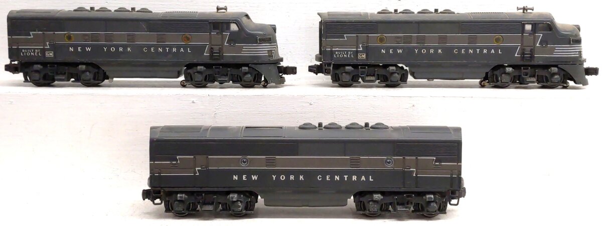 Lionel 2354 Lionel Vintage O NYC F-3 ABA Diesel Locomotive Set VG