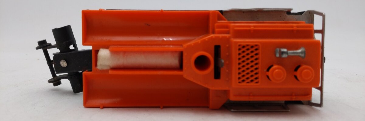 Lionel 3927 O Vintage Postwar Motorized Track Cleaner Car #3927 VG