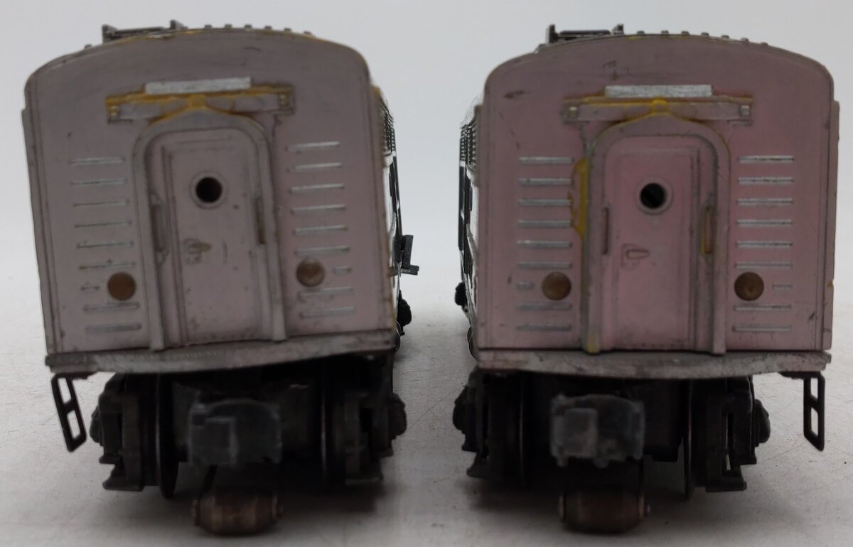 Lionel 2023 Vintage O Union Pacific Alco AA Diesel Locomotives - Silver & Gray