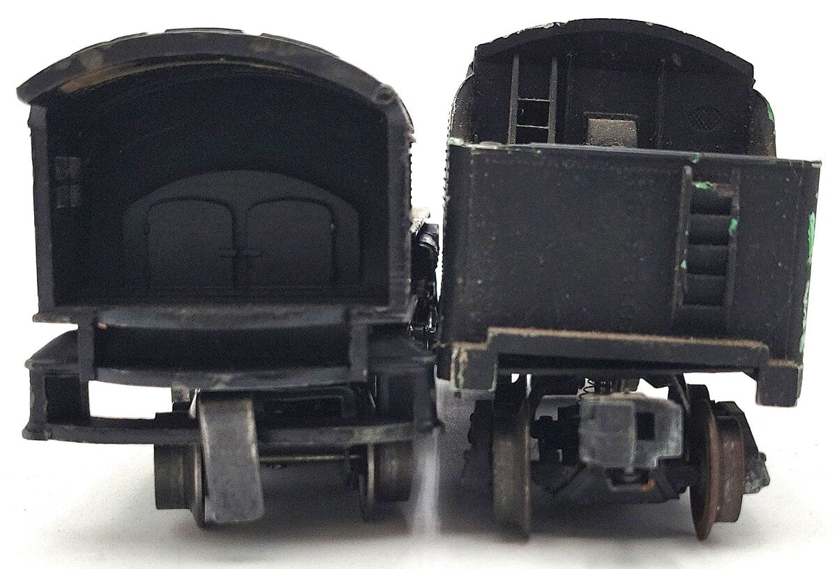 Lionel 2026 Vintage O 2-6-4 Die-Cast Steam Locomotive w/ 6466W Tender