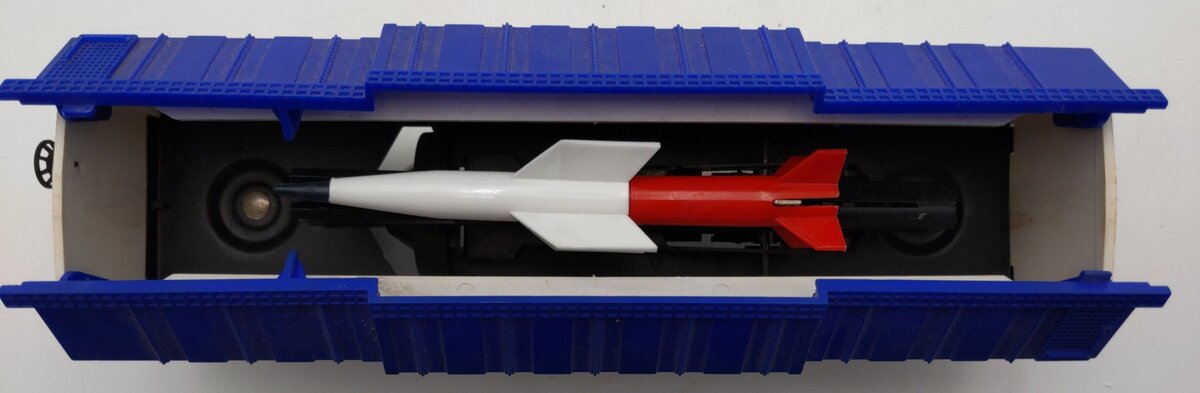Lionel 3665 Vintage O Gauge US Air Force Minuteman Missile Launching Car VG