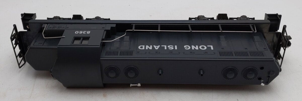 Lionel 6-8360 O Gauge Long Island GP20 Diesel Locomotive #8360 VG/Box