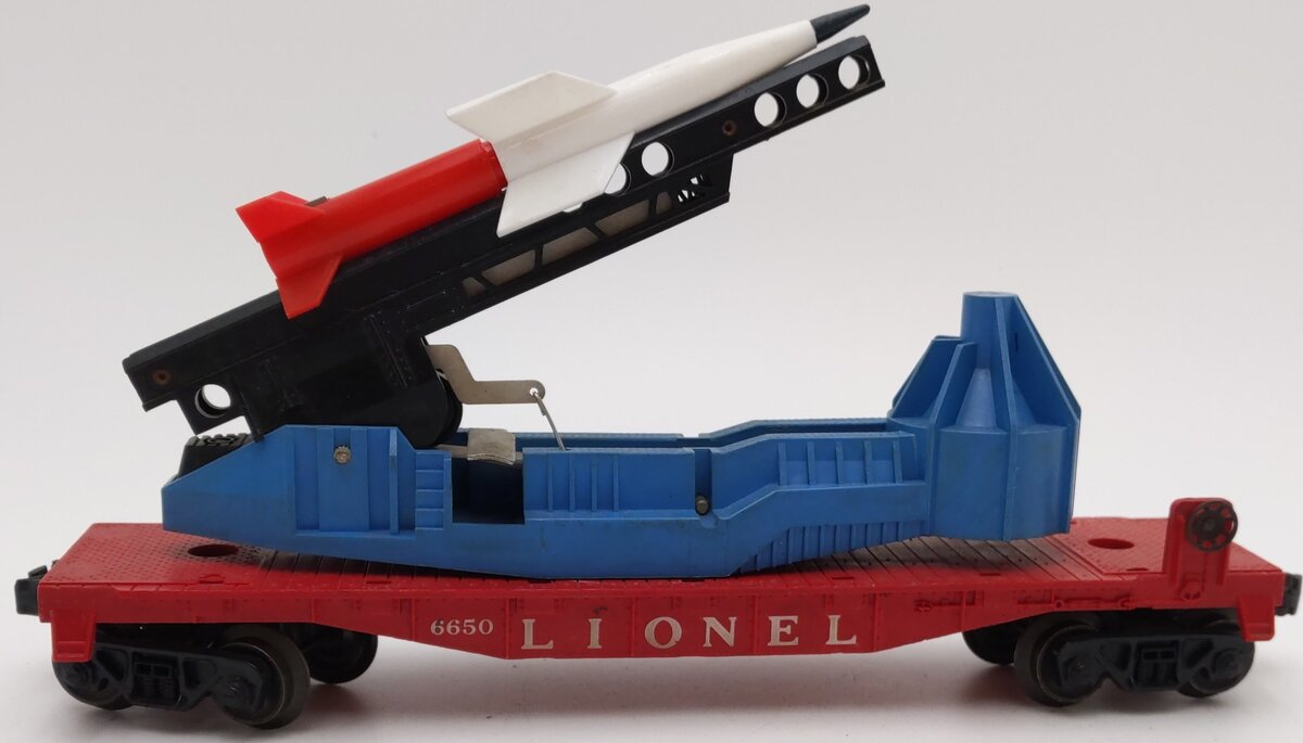 Lionel 6650 Vintage O IRBM Rocket Launcher VG
