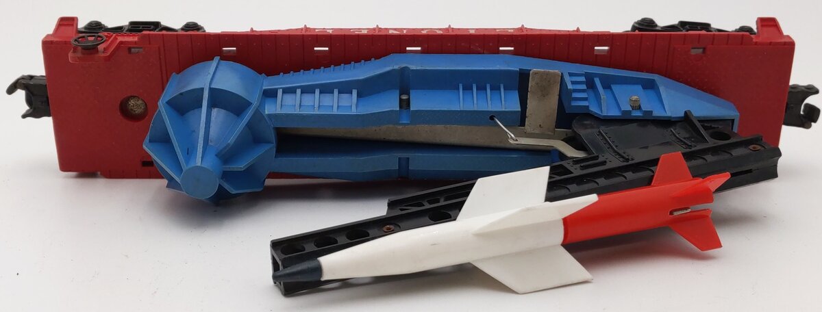 Lionel 6650 Vintage O IRBM Rocket Launcher VG